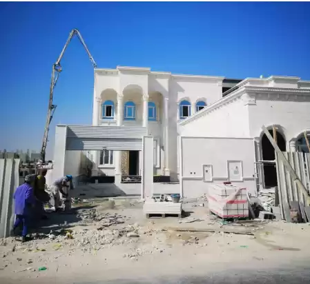 Residential Ready Property 7+ Bedrooms U/F Standalone Villa  for sale in Al Sadd , Doha #7169 - 1  image 